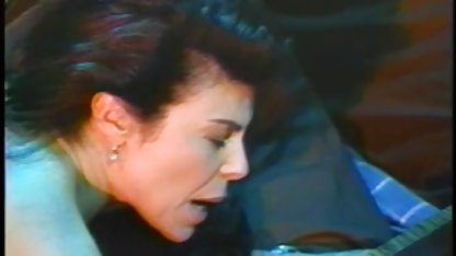 温泉は以下を大幅押彼女の妊婦腹 鈴村 あいり エロムビ