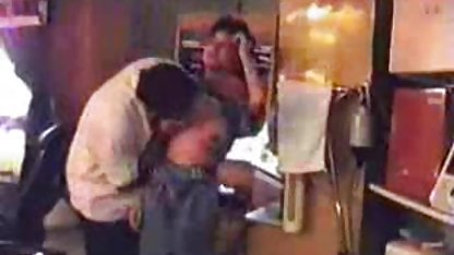 妻Fucks若い男の隠Cam アダルト エロ ムビ