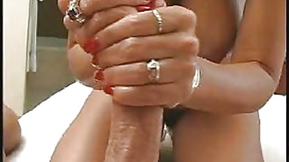 MP4 エロ 動画 エロムビ